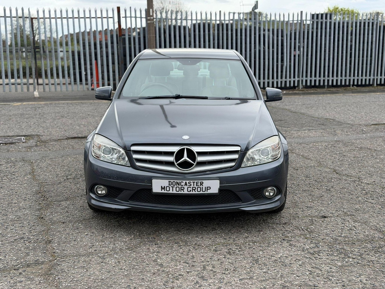 Used Mercedes-Benz C Class 2010 for sale - 78184496: Photo 5