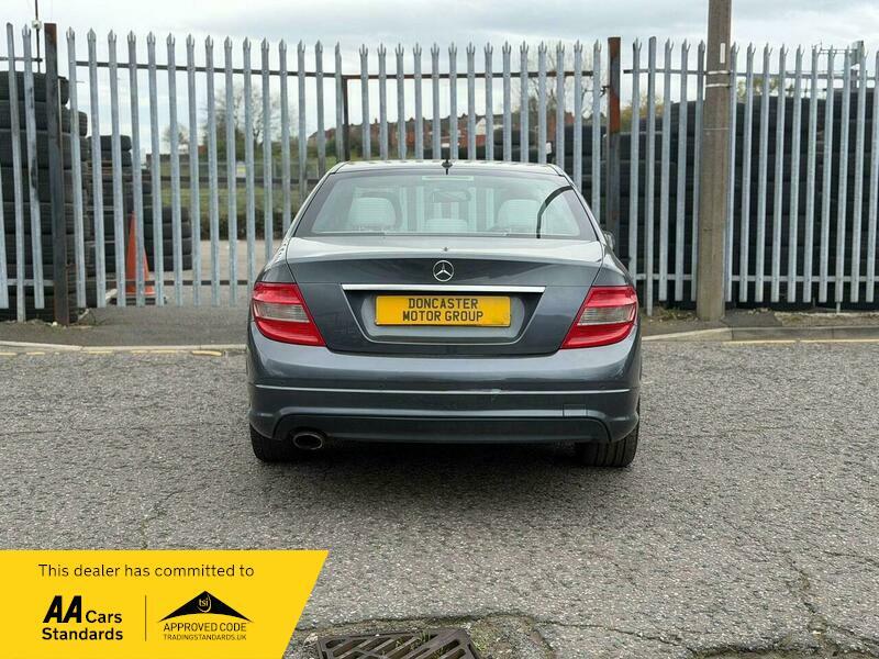 Used Mercedes-Benz C Class 2010 for sale - 78184496: Photo 8