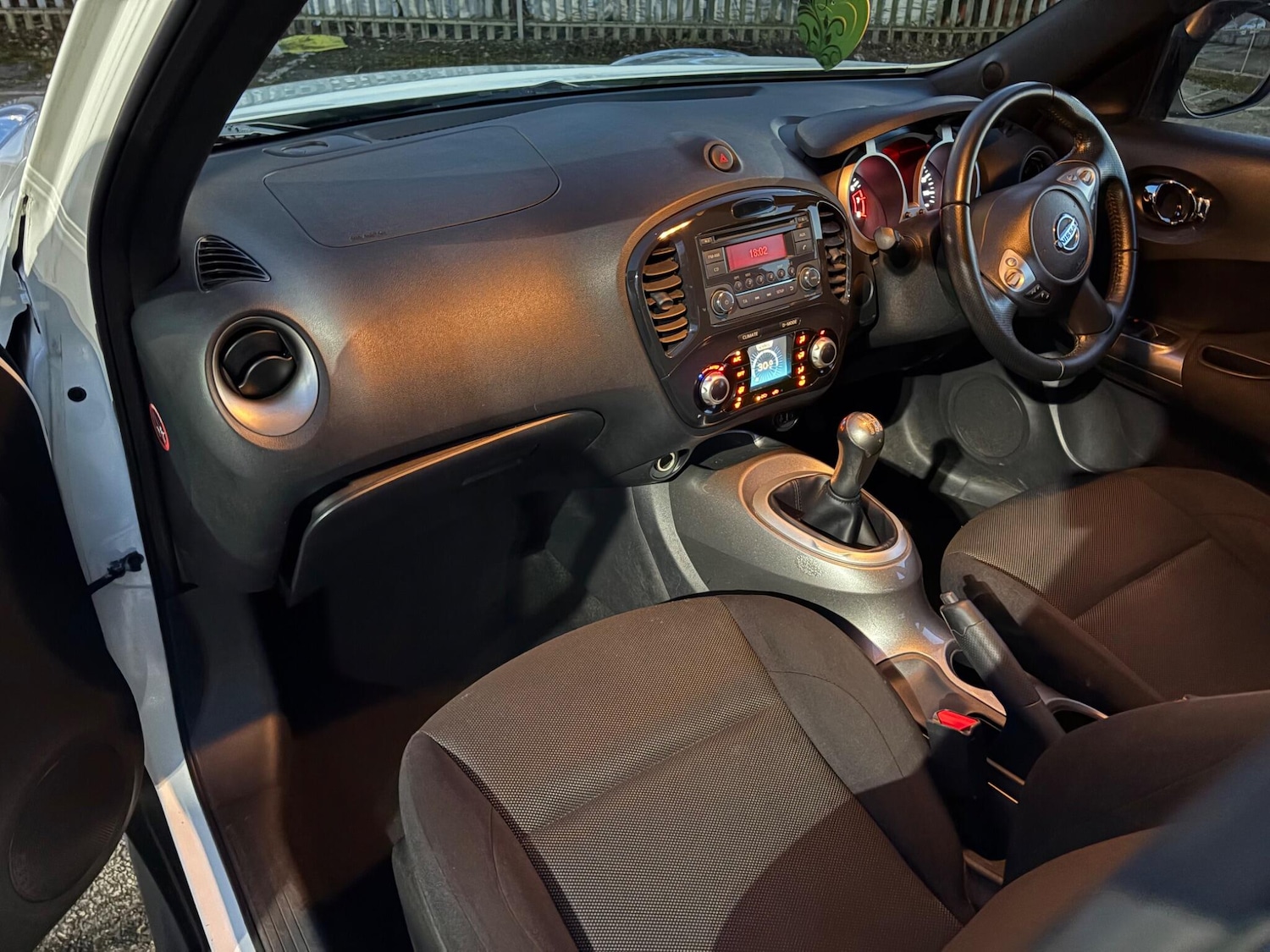 Used Nissan Juke for sale - 77670321: Photo 4