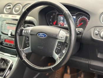 Used Ford S-Max 2012 for sale - 76839645: Photo