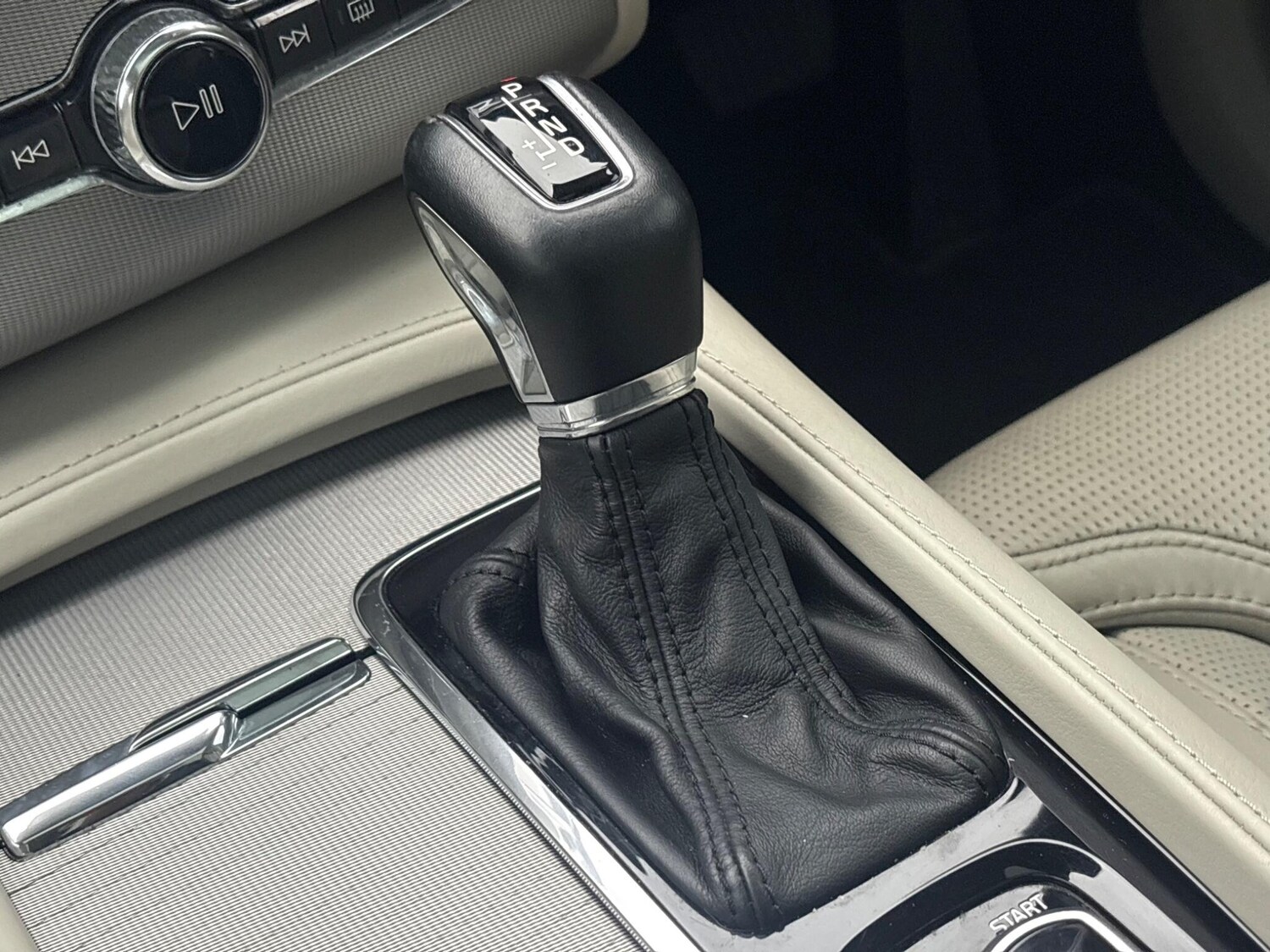 Used Volvo XC90 2017 for sale - 77524219: Photo 27