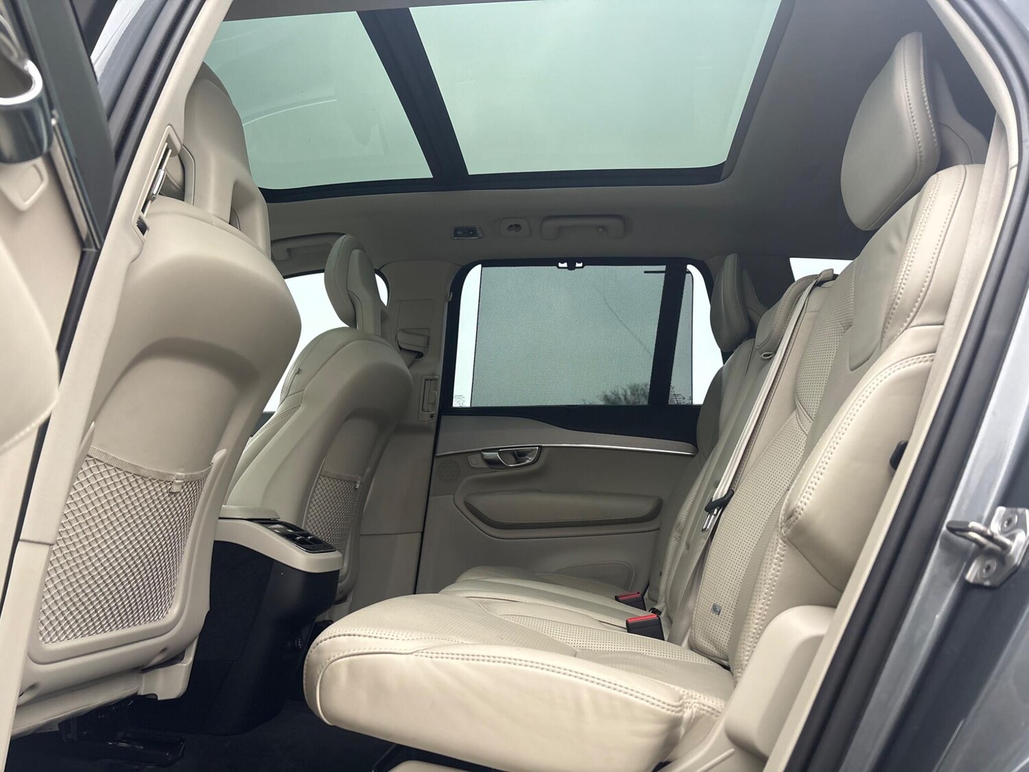 Used Volvo XC90 2017 for sale - 77524219: Photo 46