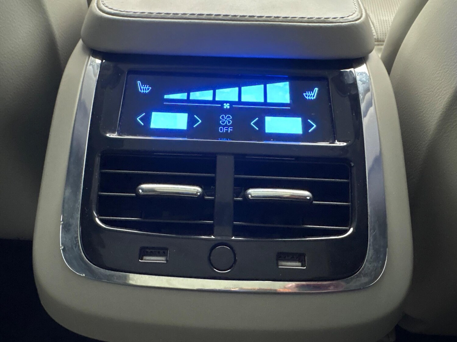 Used Volvo XC90 2017 for sale - 77524219: Photo 63