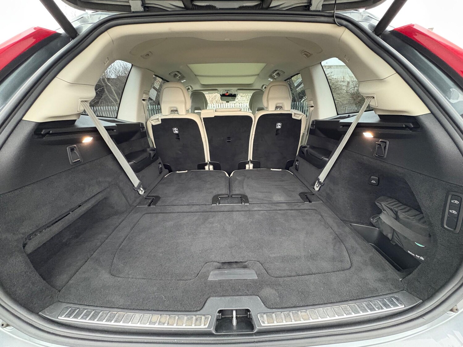 Used Volvo XC90 2017 for sale - 77524219: Photo 76