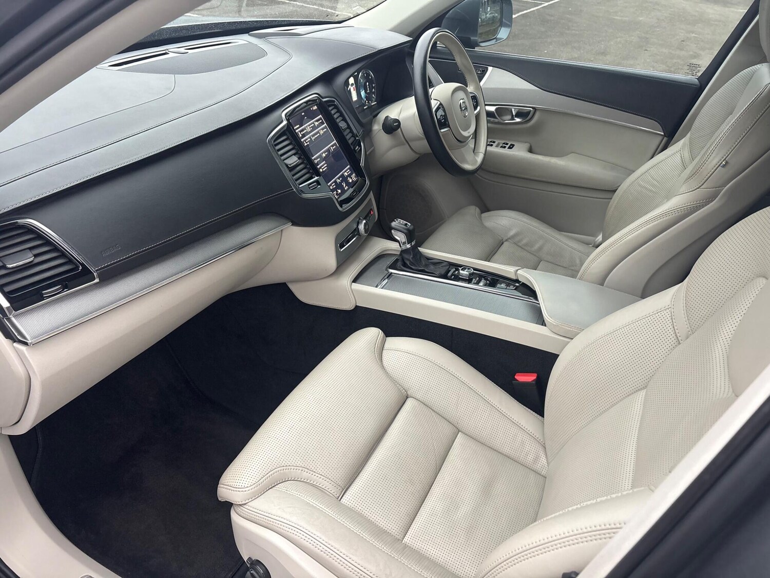 Used Volvo XC90 2017 for sale - 77524219: Photo 86