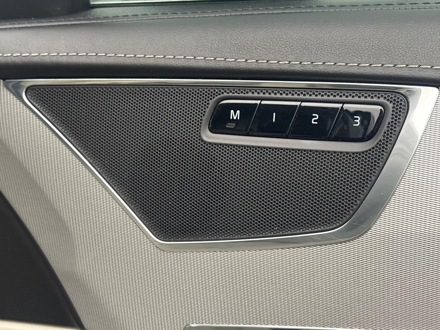 Used Volvo XC90 2017 for sale - 77524219: Photo 94