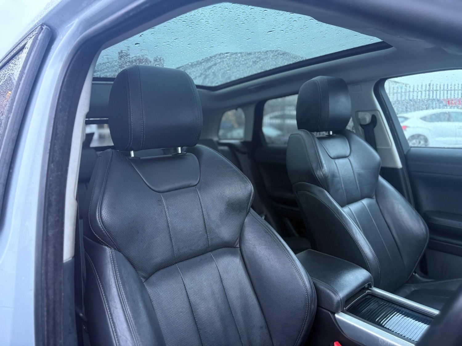 Used Land Rover Range Rover Evoque for sale - 77549339: Photo 4