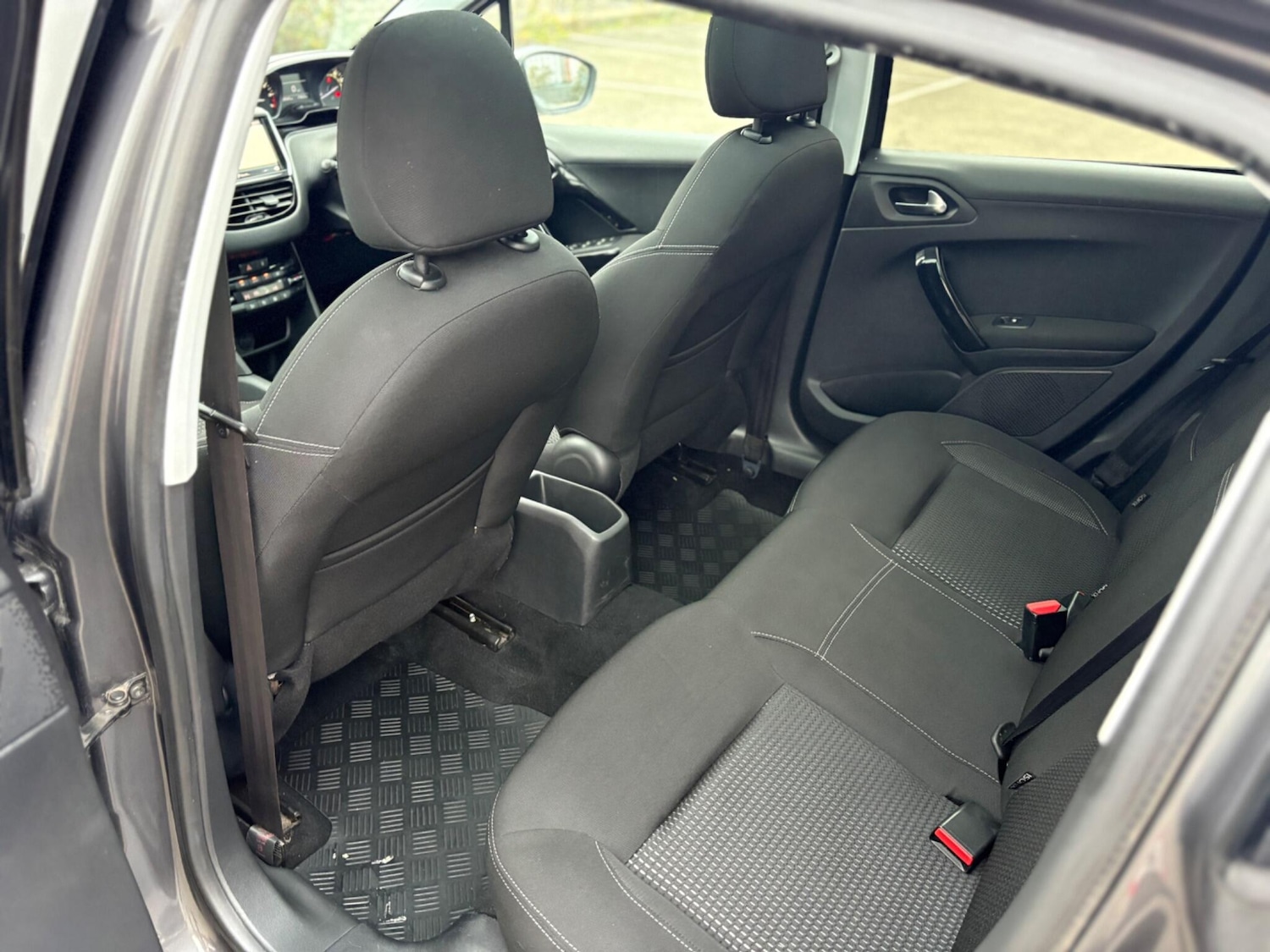 Used Peugeot 208 2019 for sale - 76336206: Photo 36