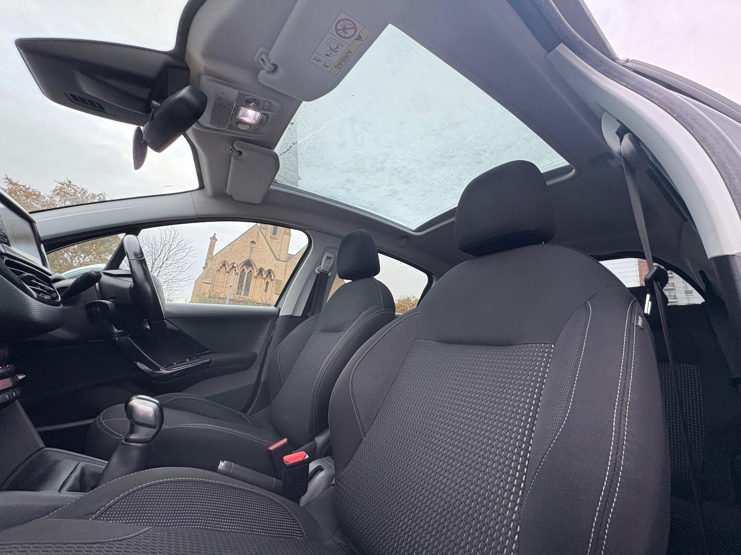 Used Peugeot 208 2019 for sale - 76336206: Photo 57