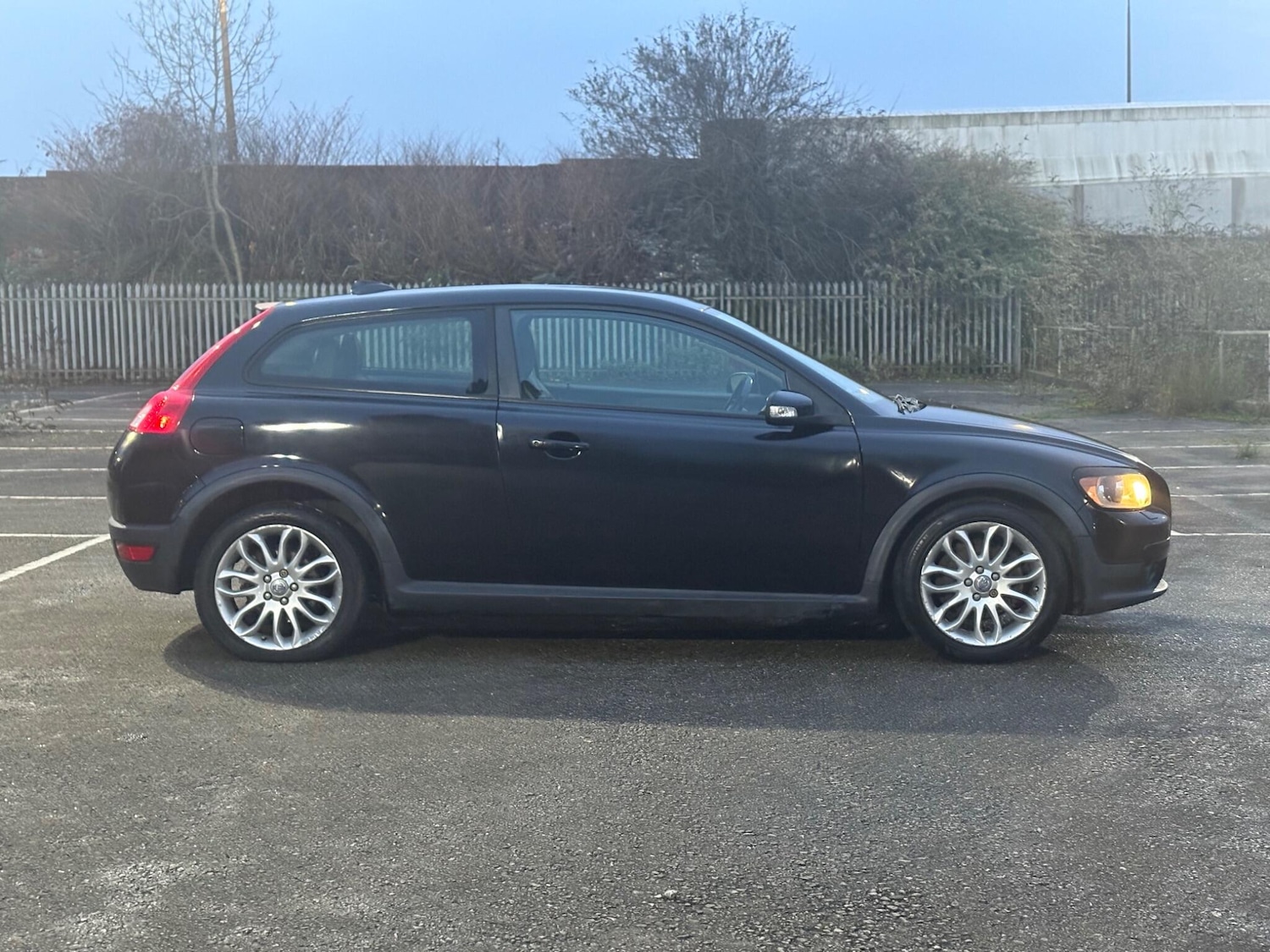 Used Volvo C30 2007 for sale - 76975580: Photo 16