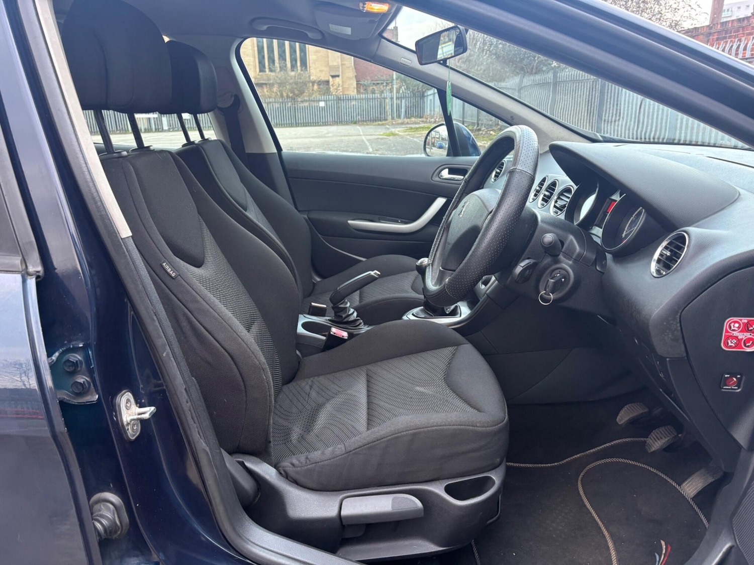 Used Peugeot 308 2009 for sale - 77073882: Photo 18