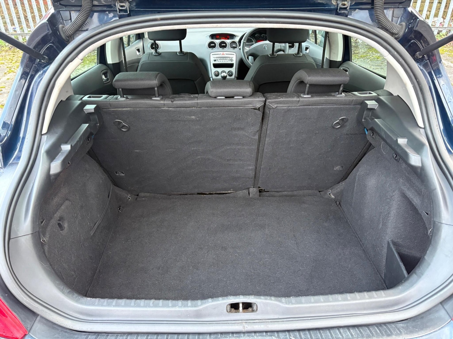 Used Peugeot 308 2009 for sale - 77073882: Photo 24