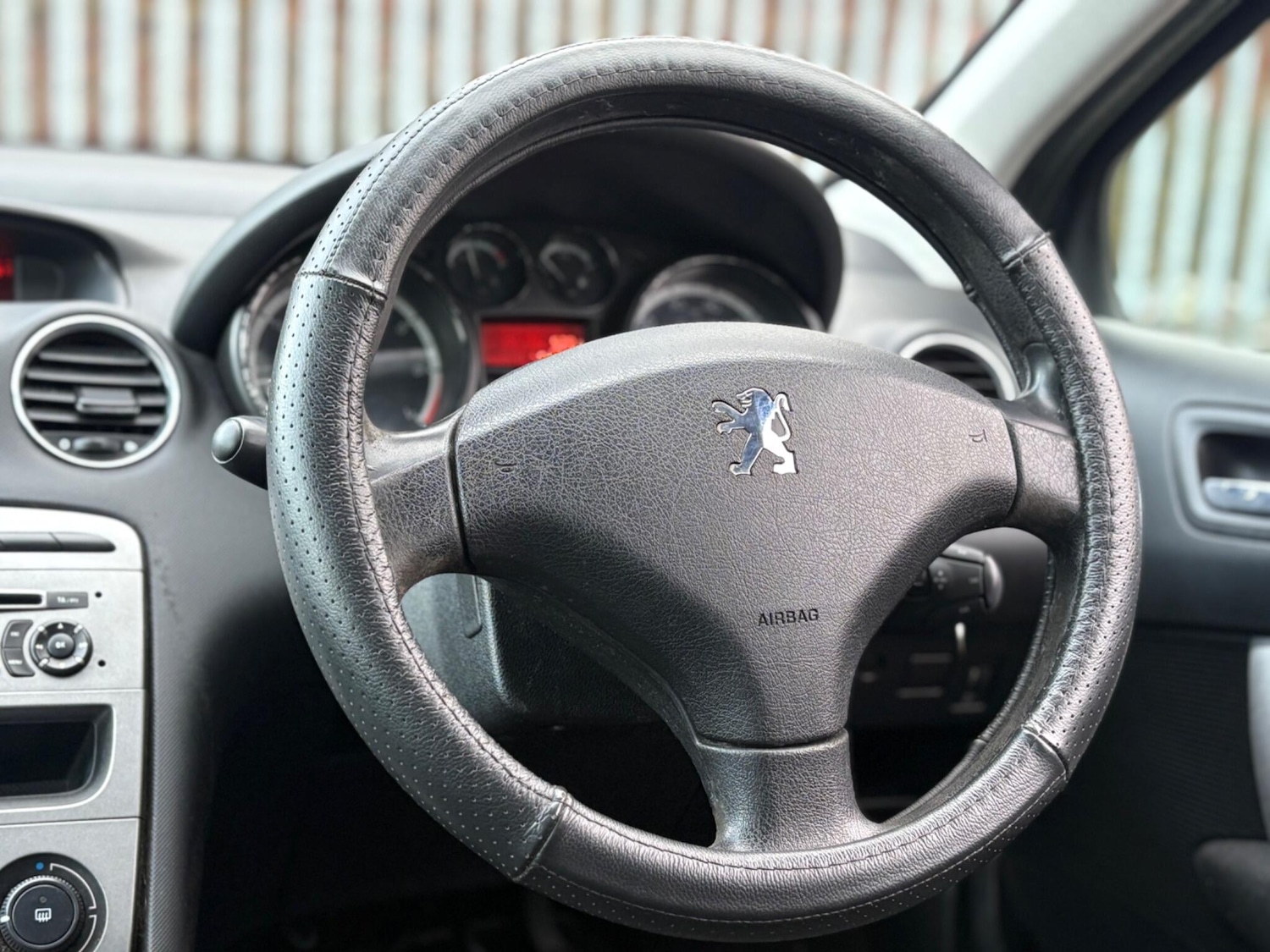 Used Peugeot 308 2009 for sale - 77073882: Photo 27