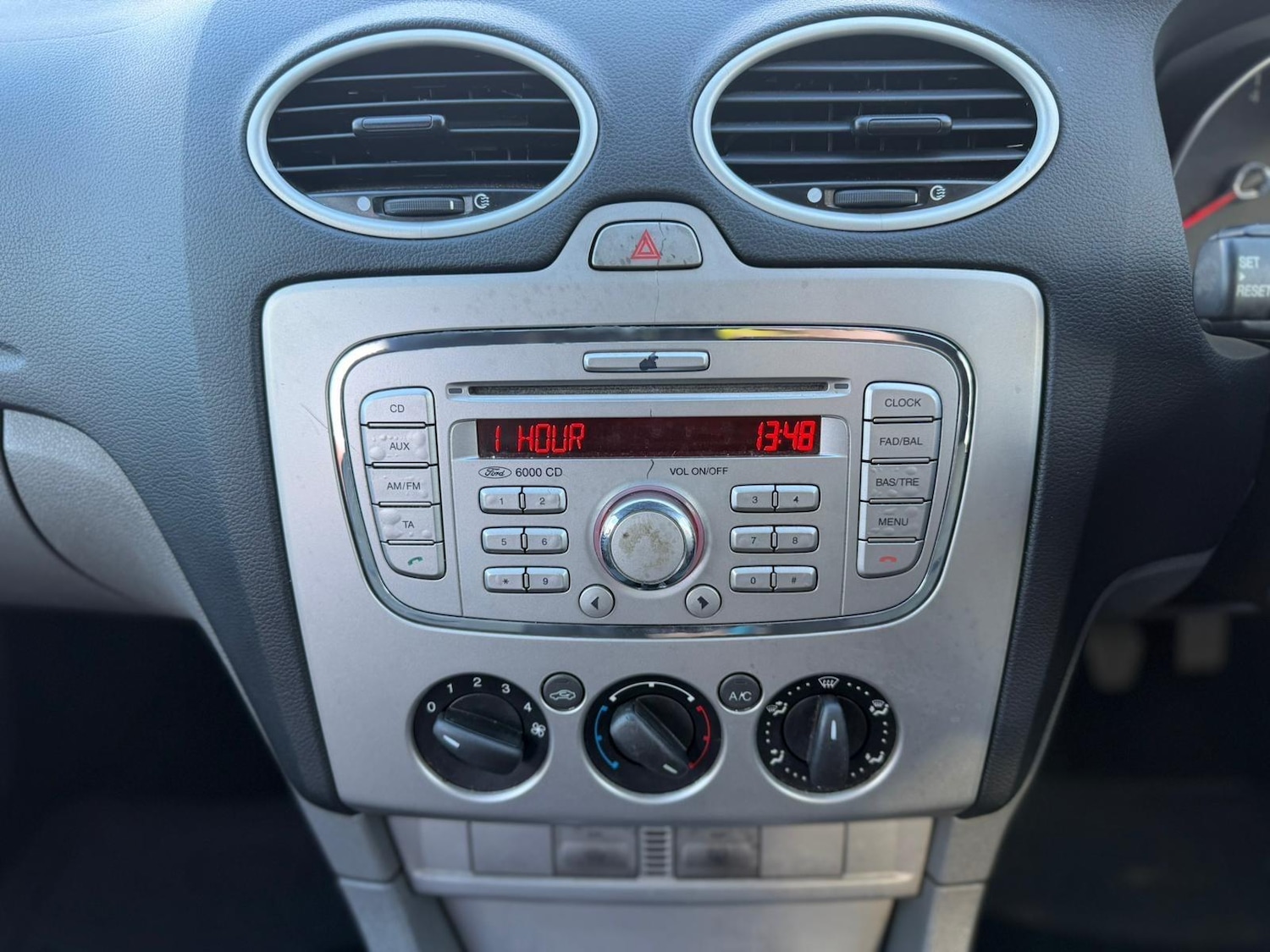 Used Ford Focus 2010 for sale - 78205521: Photo 33