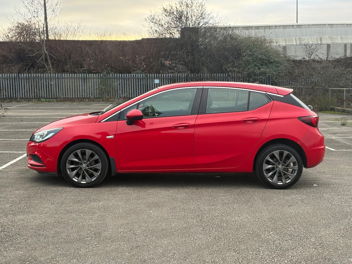 Used Vauxhall Astra 2016 for sale - 77097388: Photo 13