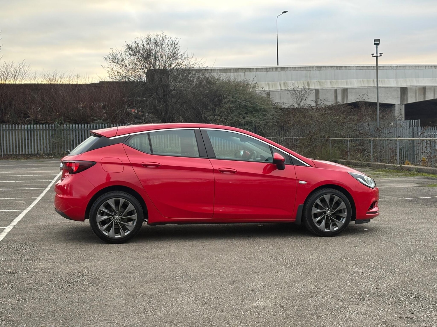 Used Vauxhall Astra 2016 for sale - 77097388: Photo 15
