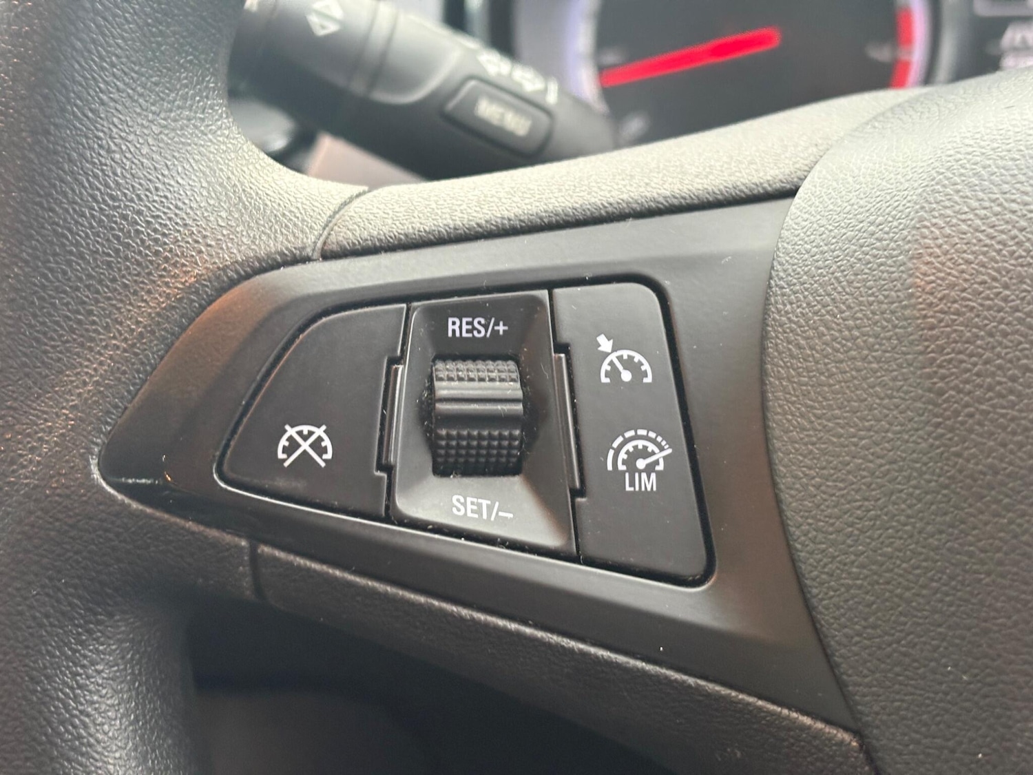 Used Vauxhall Astra 2016 for sale - 77097388: Photo 21