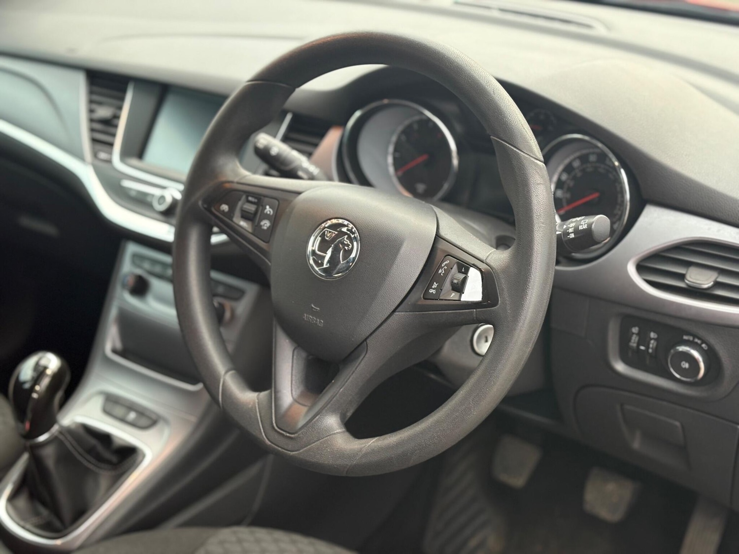 Used Vauxhall Astra 2016 for sale - 77097388: Photo 3