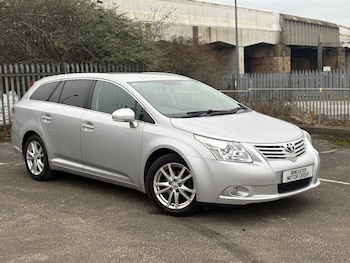 (60) - 2.0 D-4D TR Tourer Euro 5 5dr