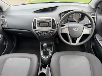 Used Hyundai i20 2014 for sale - 78204892: Photo