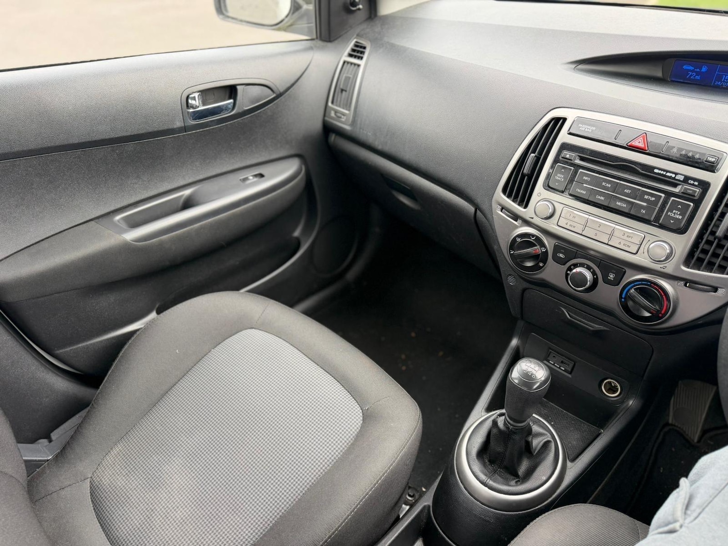 Used Hyundai i20 2014 for sale - 78204892: Photo 7