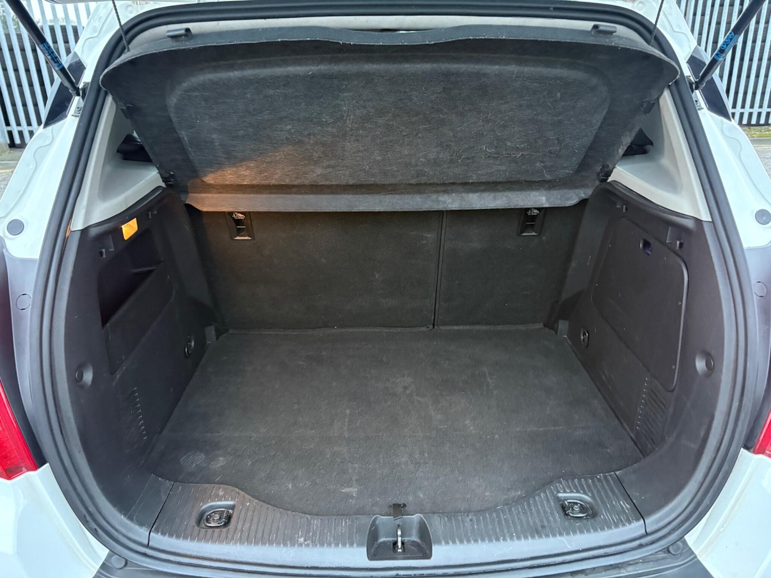 Used Vauxhall Mokka 2016 for sale - 77695376: Photo 10