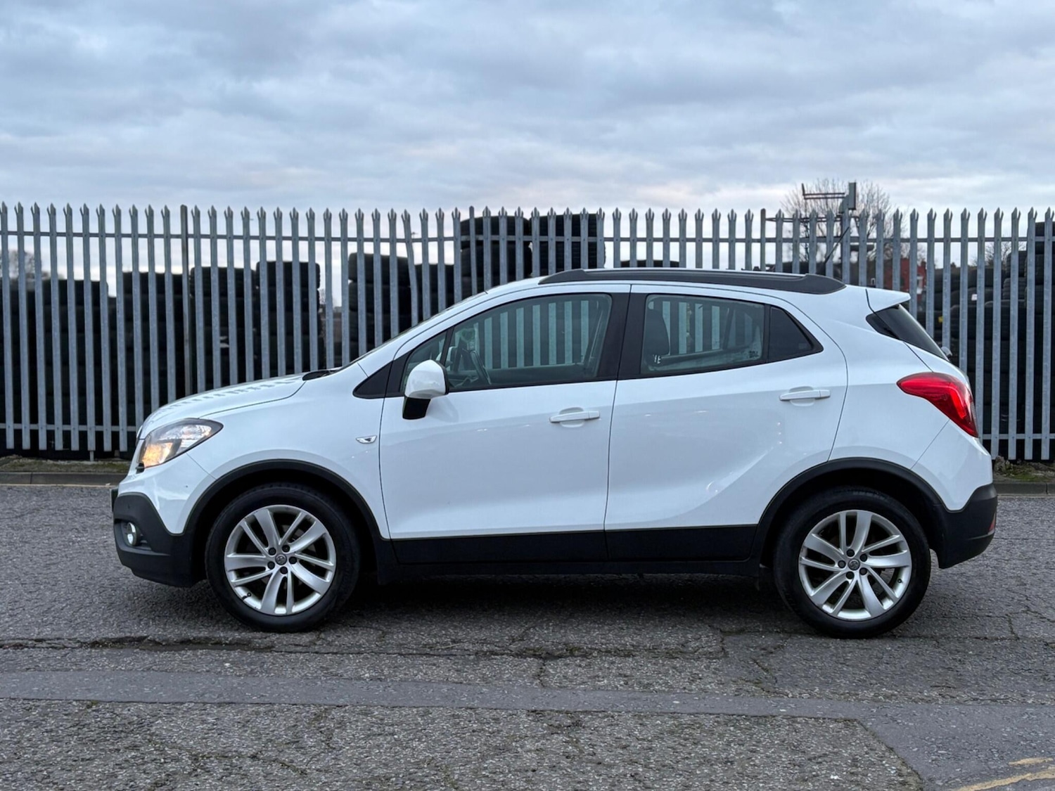 Used Vauxhall Mokka 2016 for sale - 77695376: Photo 4