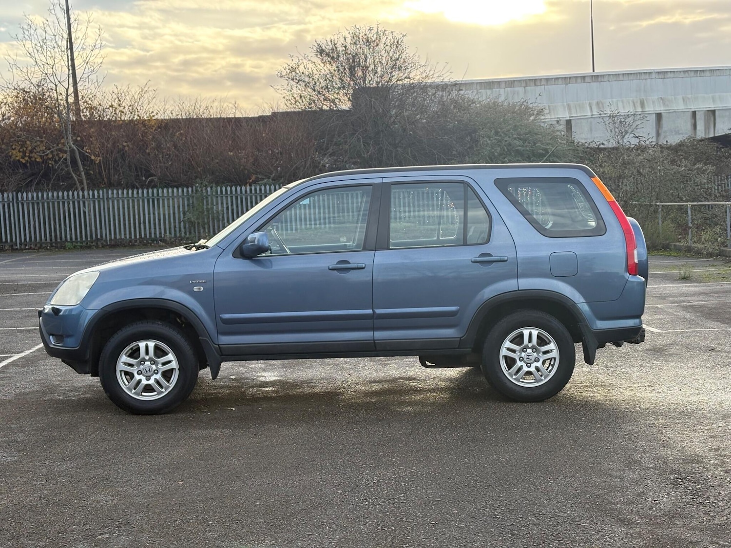 Used Honda CR-V 2004 for sale - 77214952: Photo 14