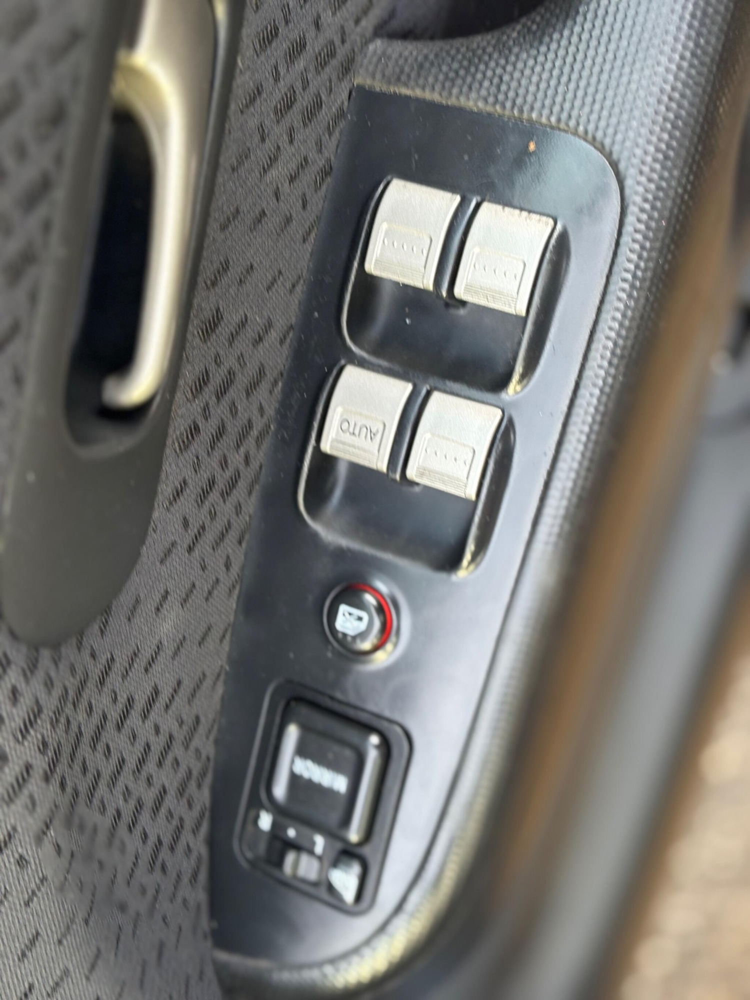 Used Honda CR-V 2004 for sale - 77214952: Photo 31