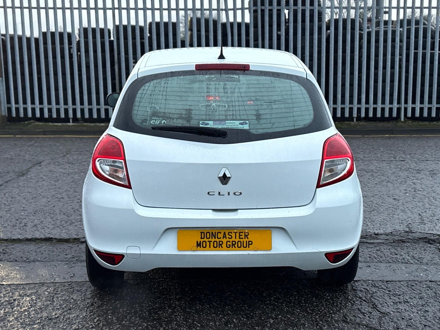 Used Renault Clio 2012 for sale - 77646576: Photo 8