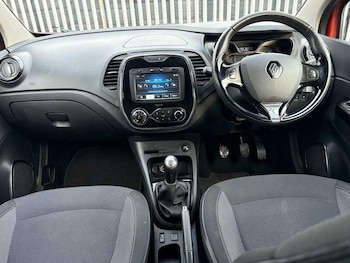 Used Renault Captur 2014 for sale - 76260000: Photo 3