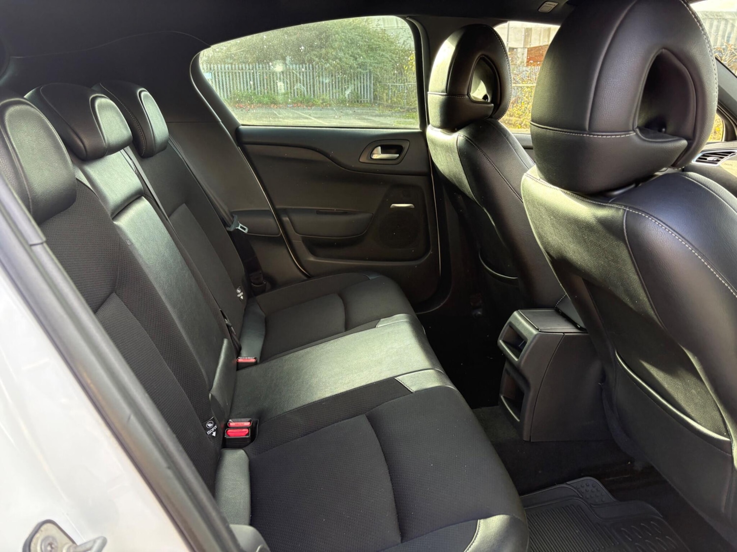 Used Citroen DS4 2014 for sale - 76715396: Photo 17