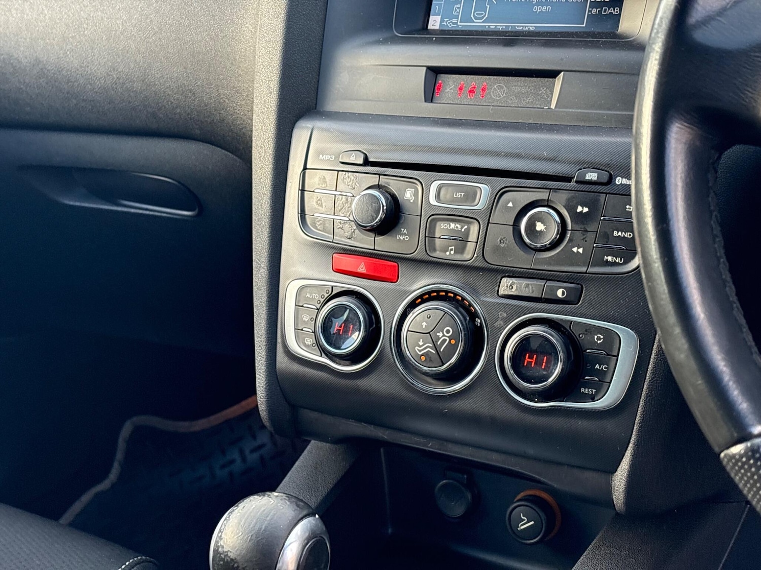 Used Citroen DS4 2014 for sale - 76715396: Photo 23