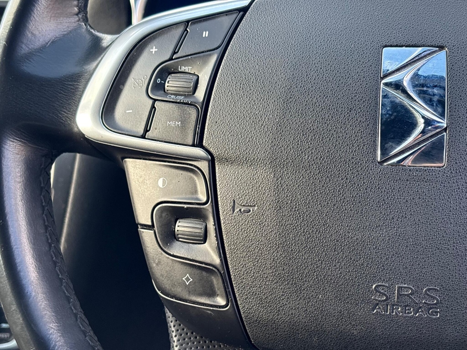 Used Citroen DS4 2014 for sale - 76715396: Photo 24