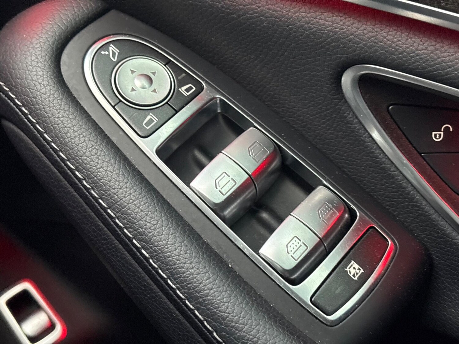 Used Mercedes-Benz S Class 2016 for sale - 77893061: Photo 28