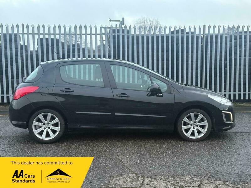 Used Peugeot 308 2011 for sale - 77238006: Photo 10