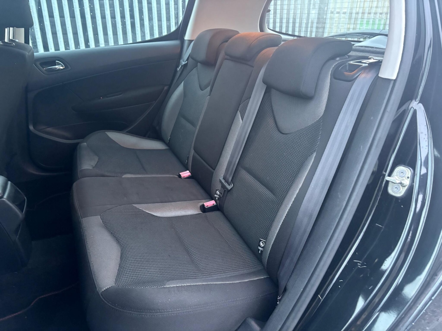 Used Peugeot 308 2011 for sale - 77238006: Photo 7