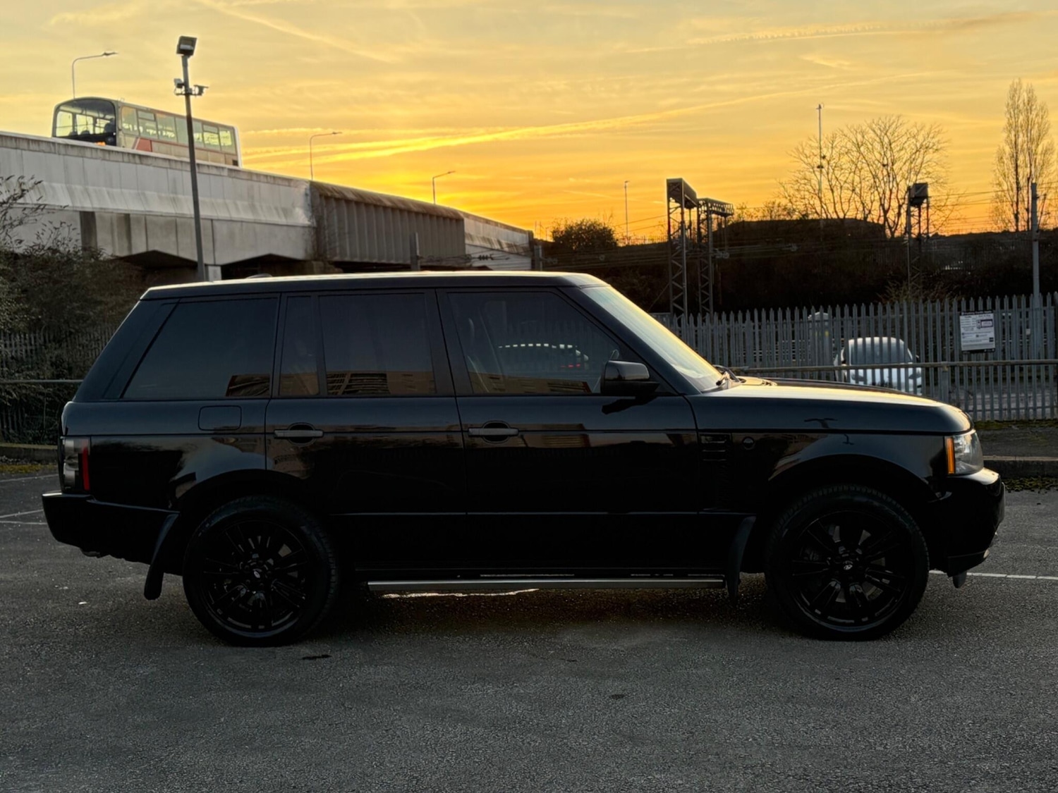 Used Land Rover Range Rover 2011 for sale - 77670703: Photo 14