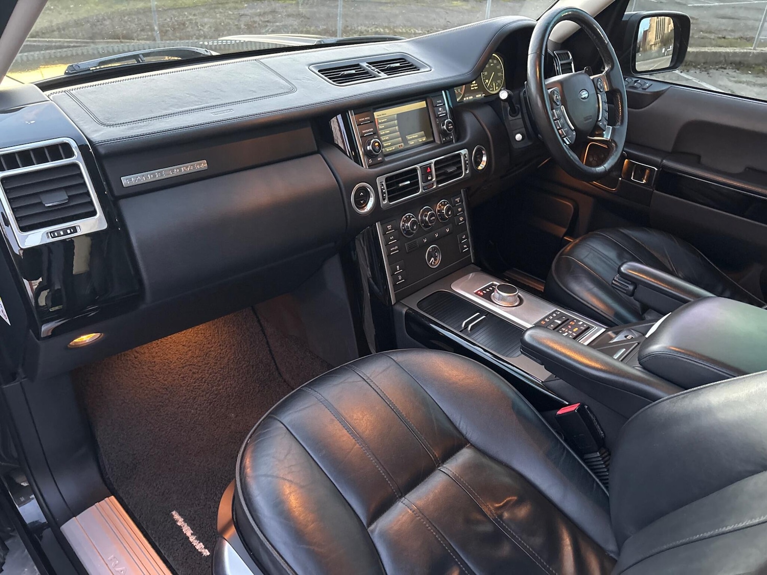 Used Land Rover Range Rover 2011 for sale - 77670703: Photo 20