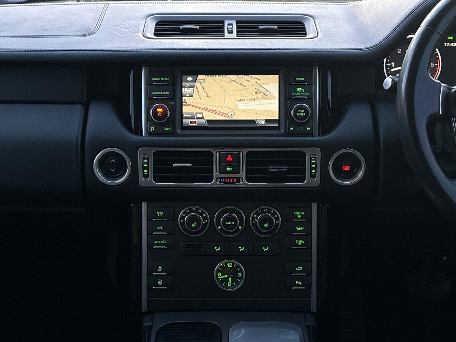 Used Land Rover Range Rover 2011 for sale - 77670703: Photo 42