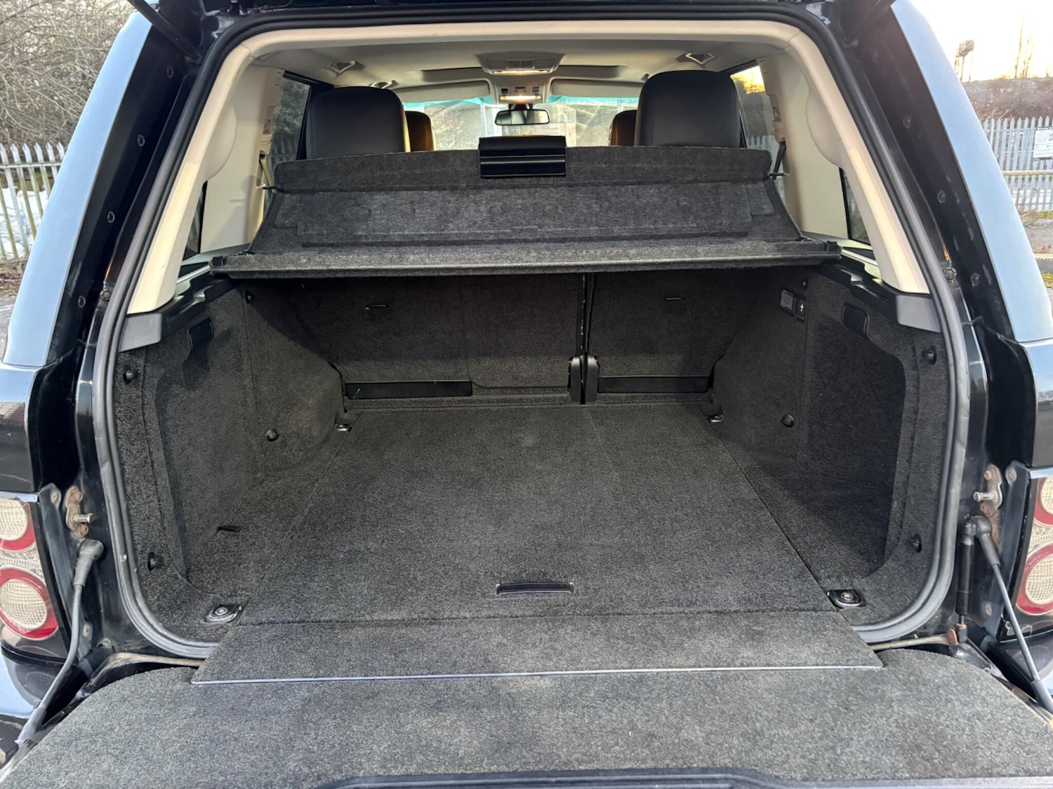 Used Land Rover Range Rover 2011 for sale - 77670703: Photo 47