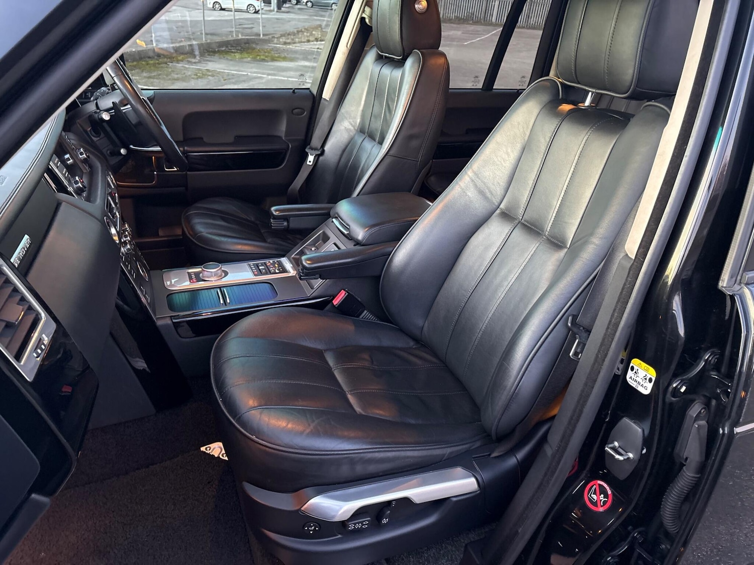 Used Land Rover Range Rover 2011 for sale - 77670703: Photo 55