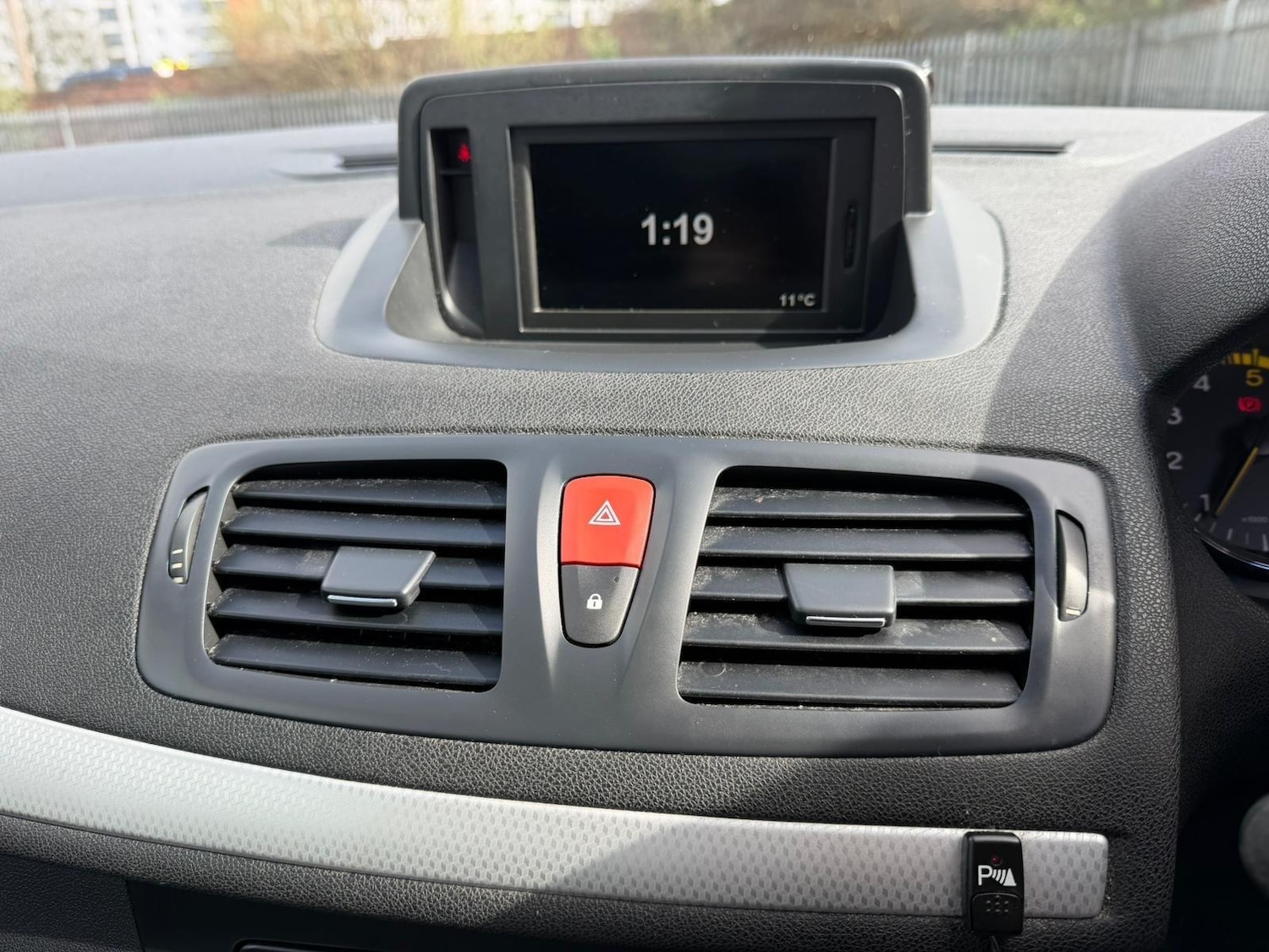 Used Renault Megane 2012 for sale - 78141384: Photo 17