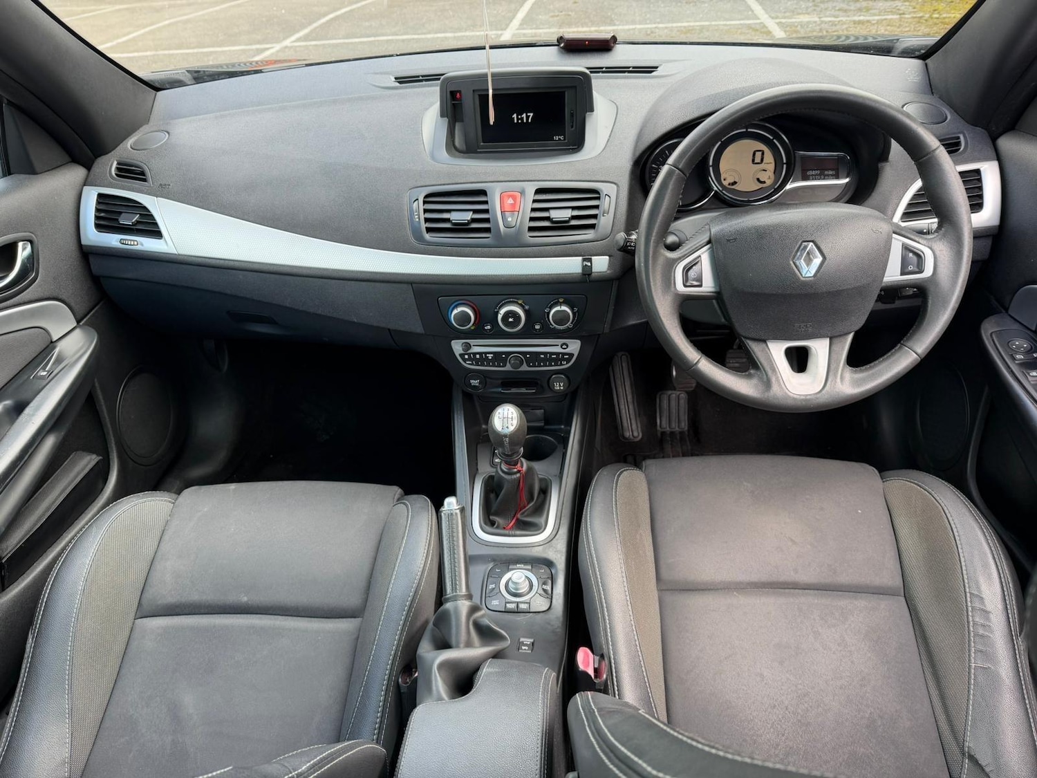 Used Renault Megane 2012 for sale - 78141384: Photo 2