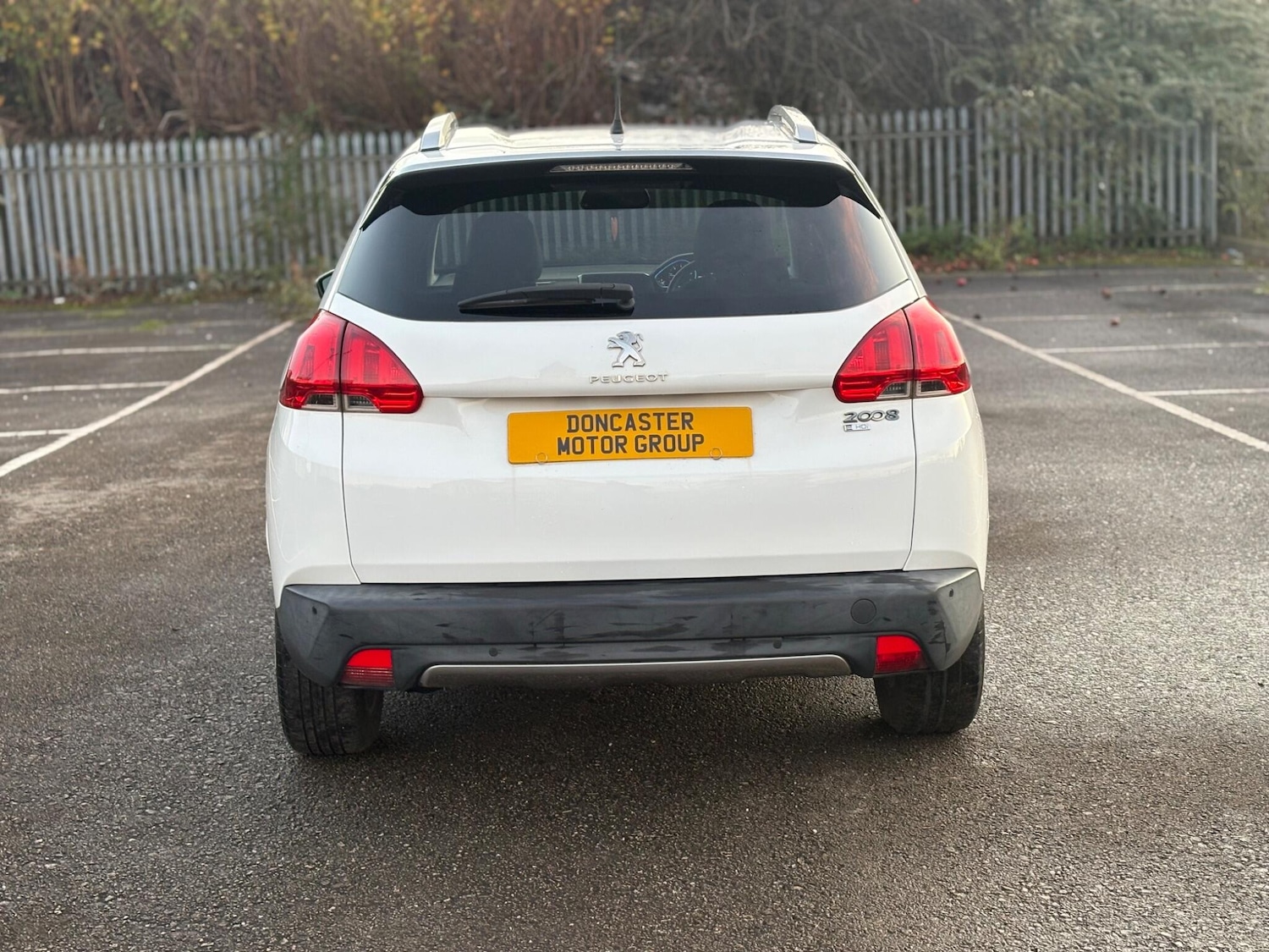 Used Peugeot 2008 2015 for sale - 76645818: Photo 10