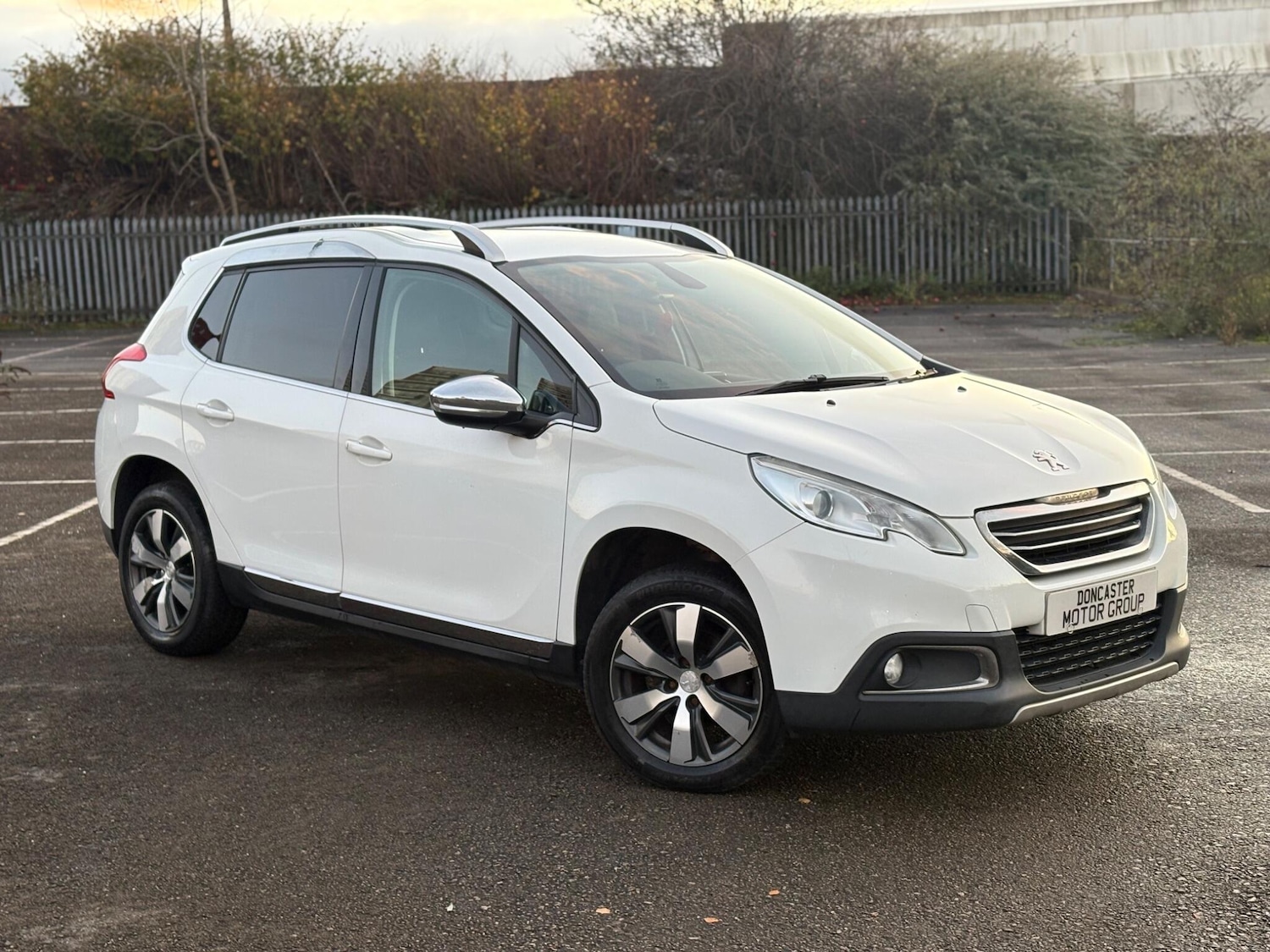 Used Peugeot 2008 2015 for sale - 76645818: Photo 16
