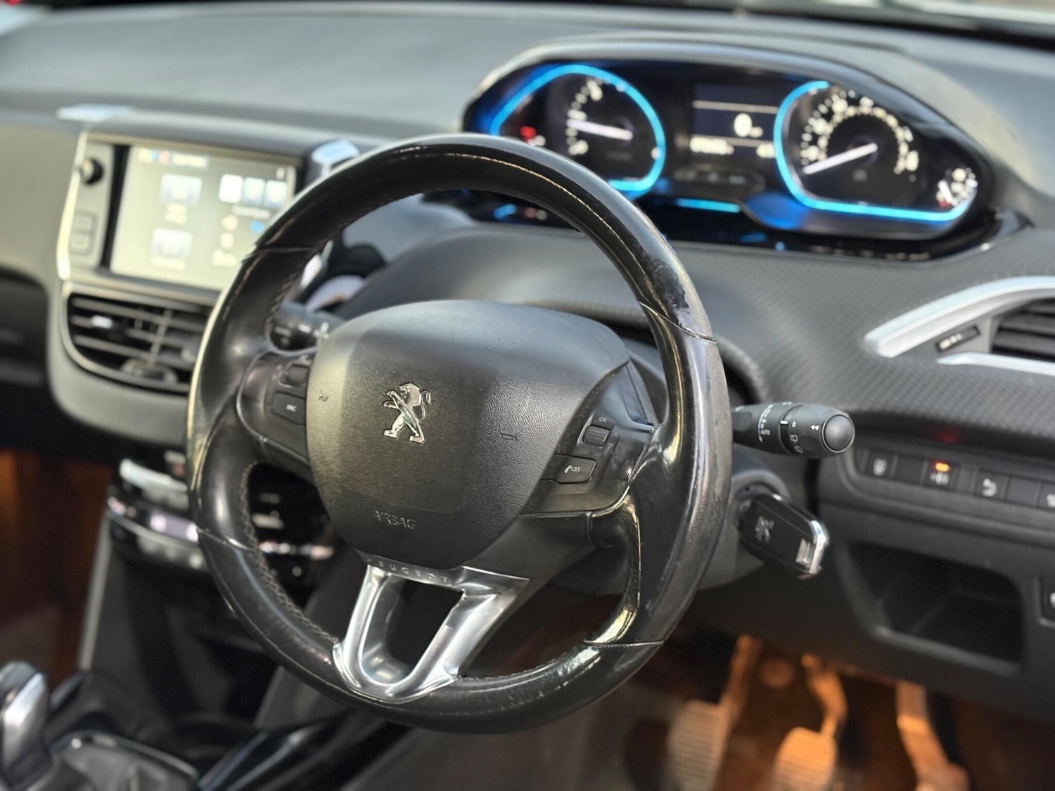 Used Peugeot 2008 2015 for sale - 76645818: Photo 20