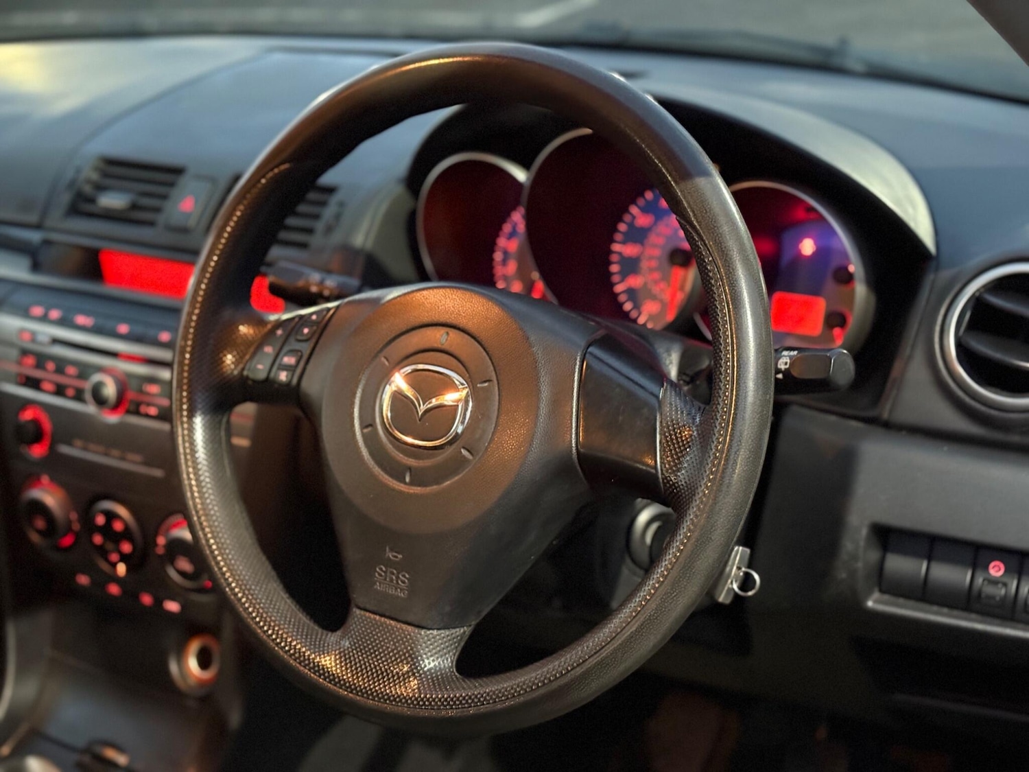 Used Mazda Mazda3 2006 for sale - 77202537: Photo 3