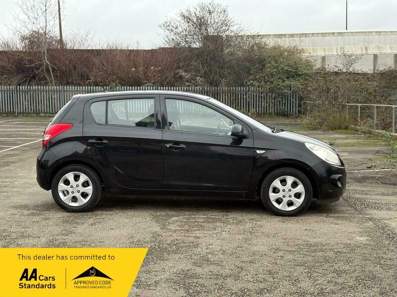 Used Hyundai i20 2010 for sale - 76953210: Photo 16