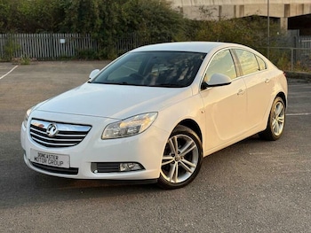 Used Vauxhall Insignia 2012 for sale - 76260585: Photo